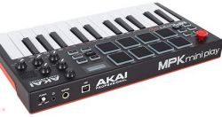 Akai MPK Mini Play